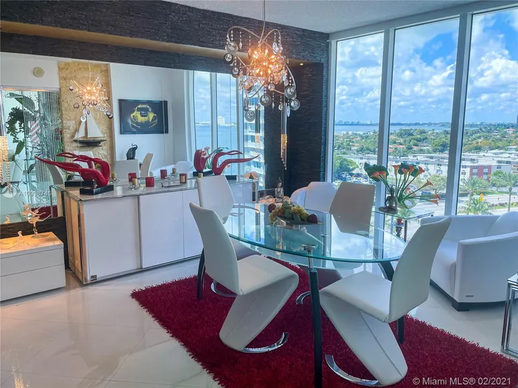 The Bridgewater #904 image #20