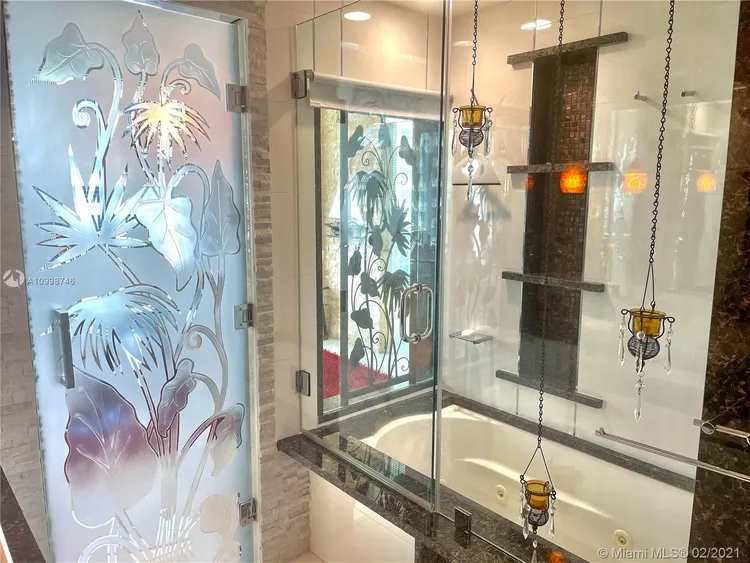 The Bridgewater #904 image #24