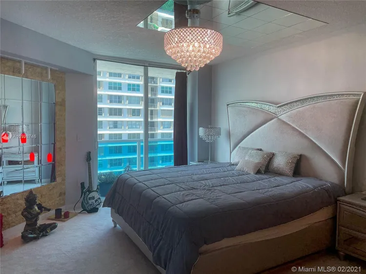 The Bridgewater #904 image #26