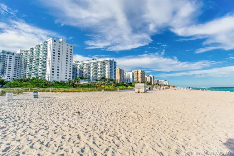 Roney Palace #1109 image #22