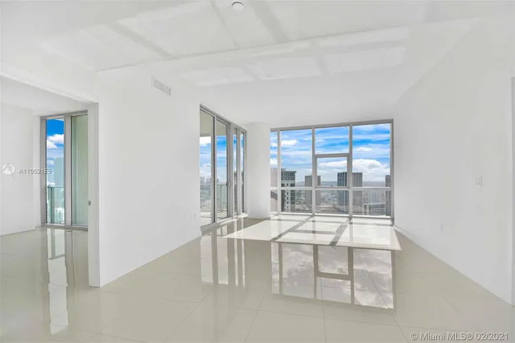 Paramount Miami Worldcenter #4012 image #15