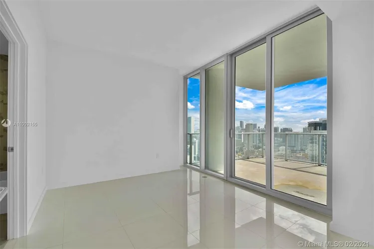 Paramount Miami Worldcenter #4012 image #19