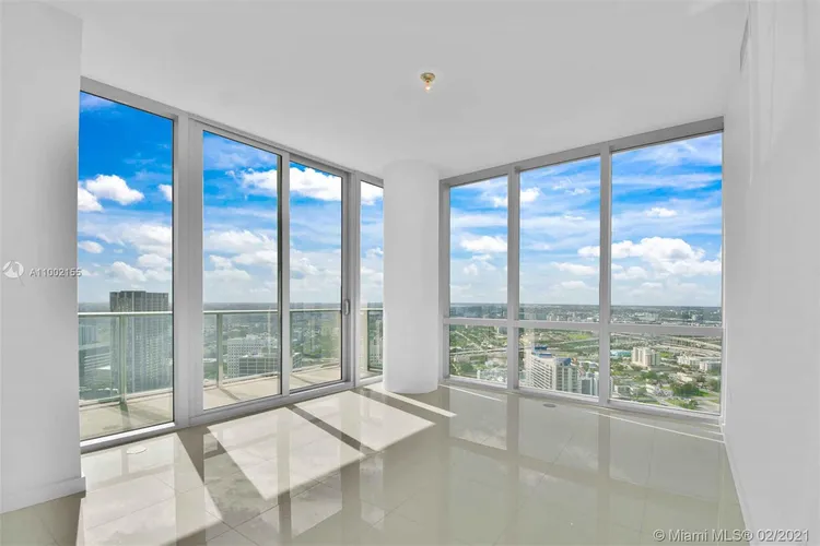 Paramount Miami Worldcenter #4012 image #20