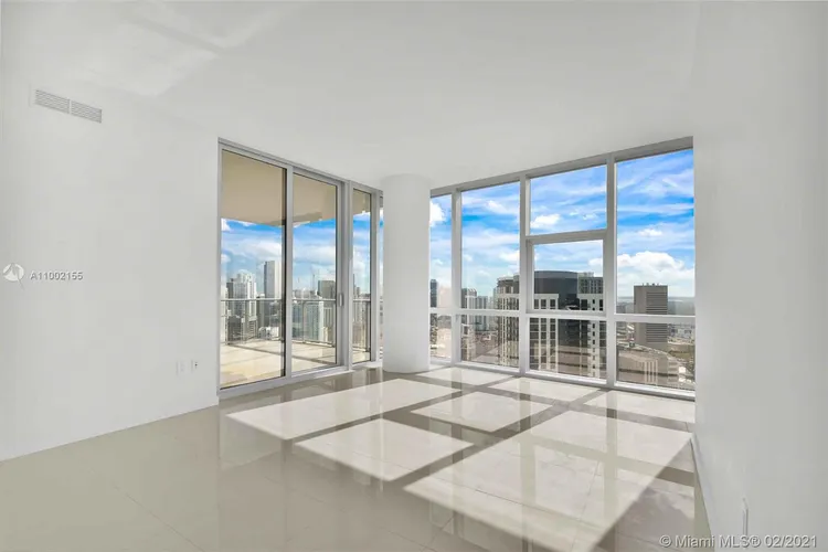 Paramount Miami Worldcenter #4012 image #22