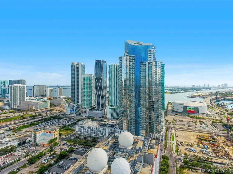 Paramount Miami Worldcenter #4012 image #44