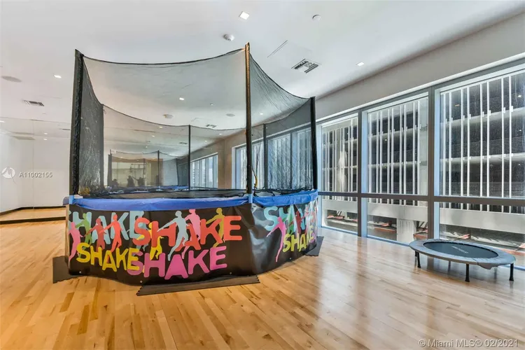 Paramount Miami Worldcenter #4012 image #57