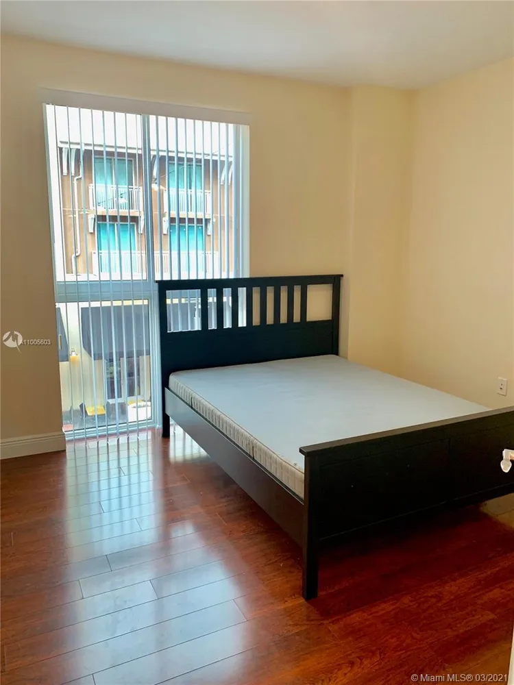 Downtown Dadeland #206 image #16