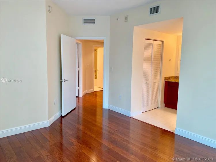 Downtown Dadeland #206 image #19