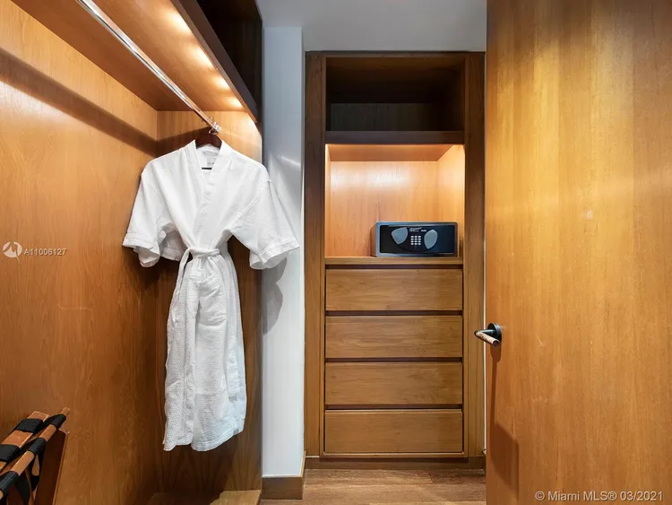 Setai #2404 image #13