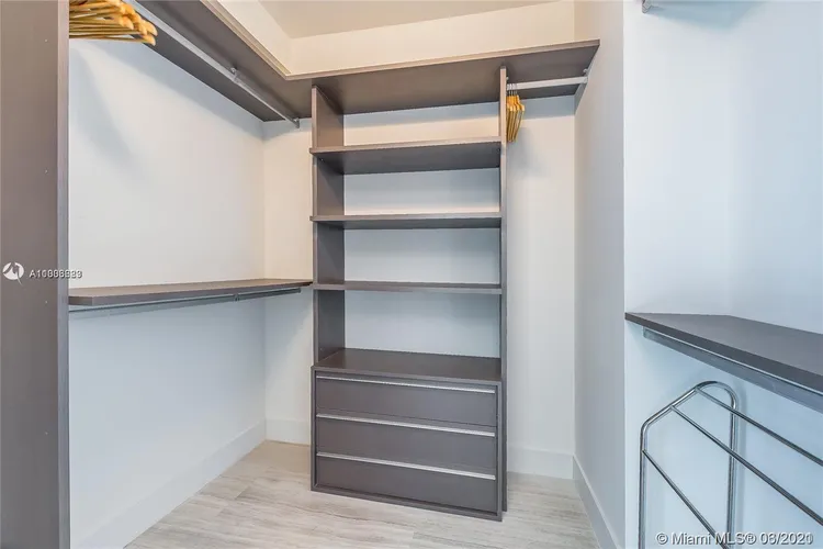 Echo Brickell #2703 image #10