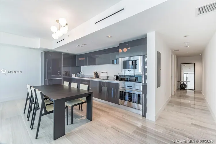 Echo Brickell #2703 image #7