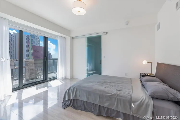 Echo Brickell #2703 image #8