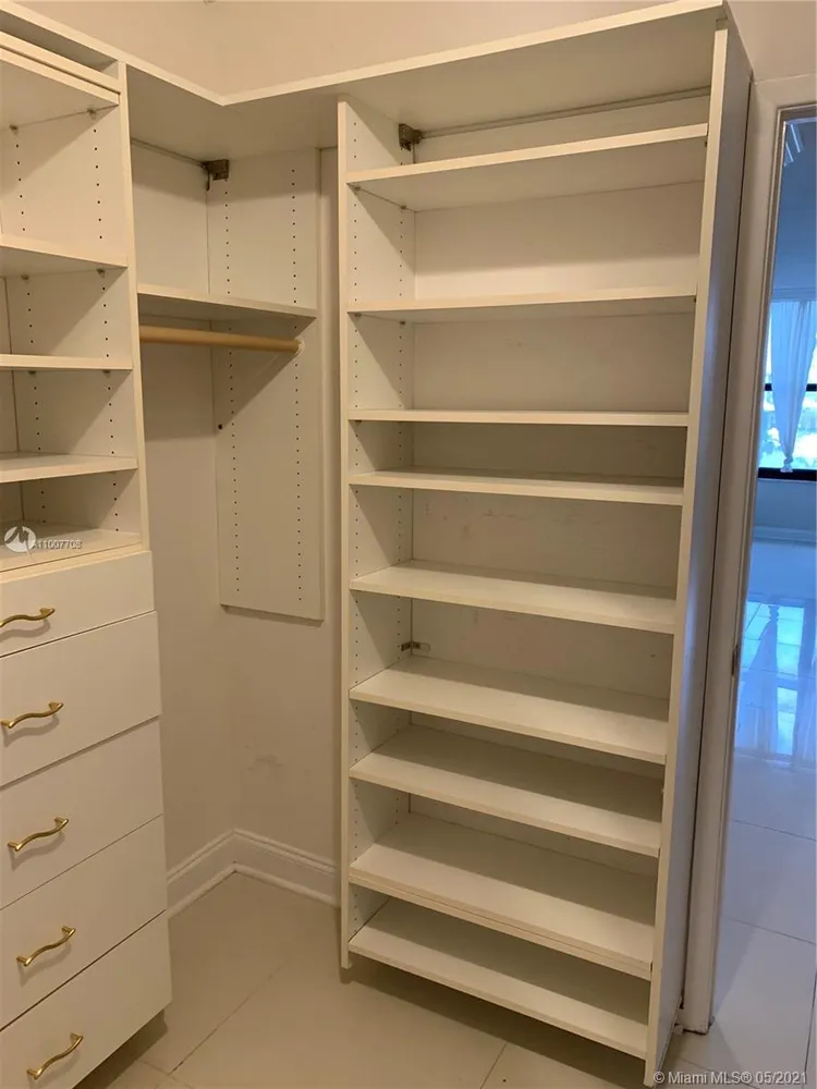 Olympus Towers and Marina #616 image #13