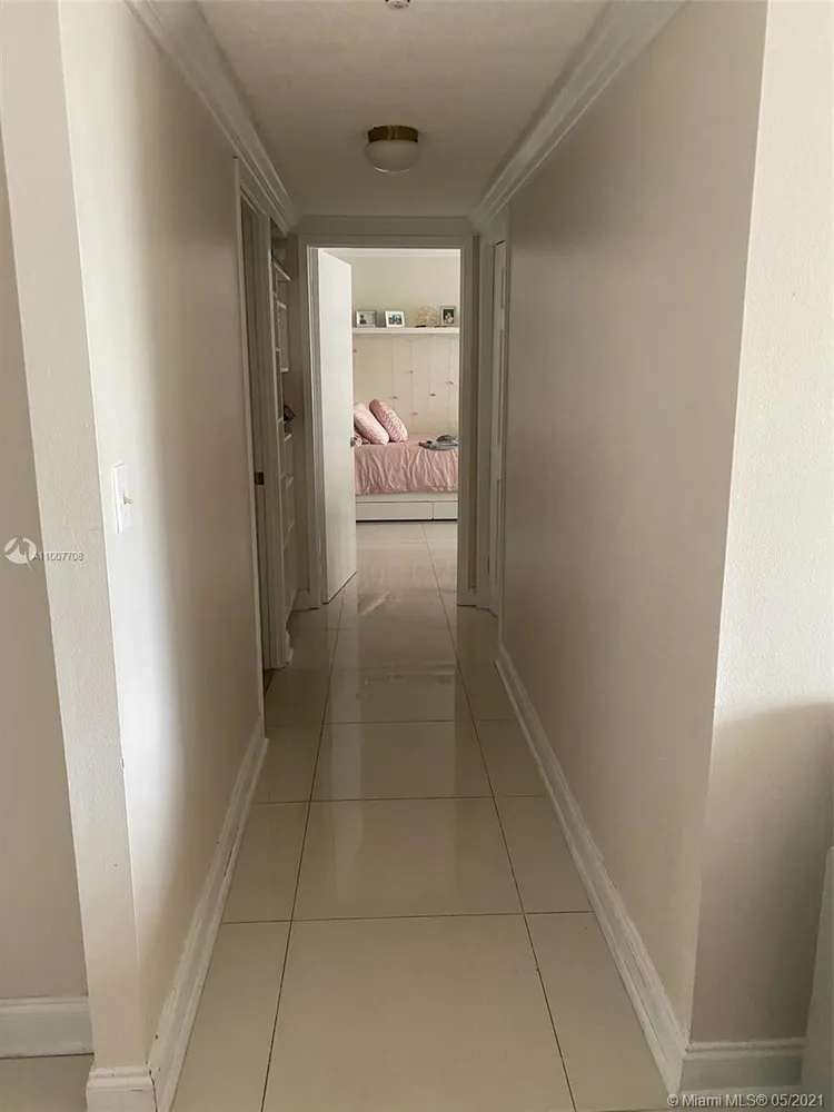 Olympus Towers and Marina #616 image #9