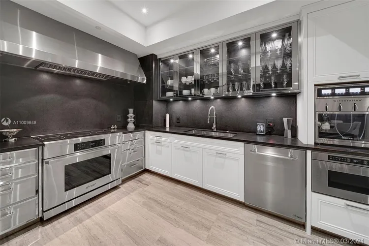 Continuum I South #2110 image #11