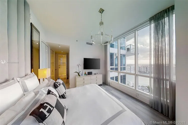 Continuum I South #2110 image #16