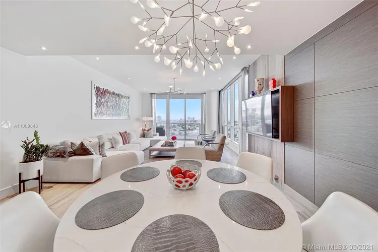 Continuum I South #2110 image #8