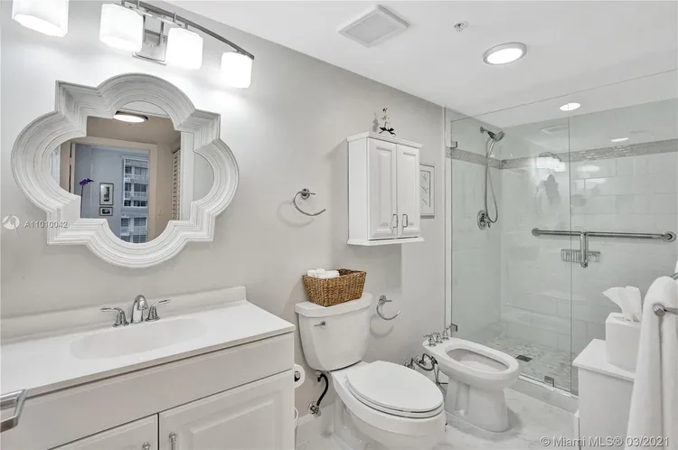 The Mutiny #1113 image #10