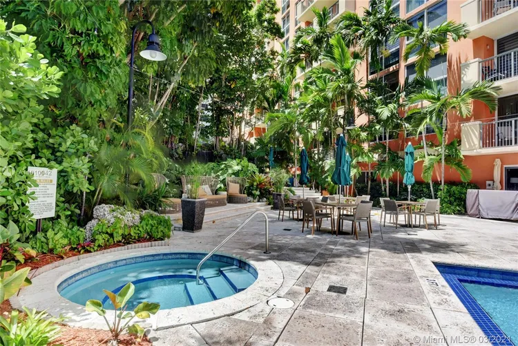 The Mutiny #1113 image #25