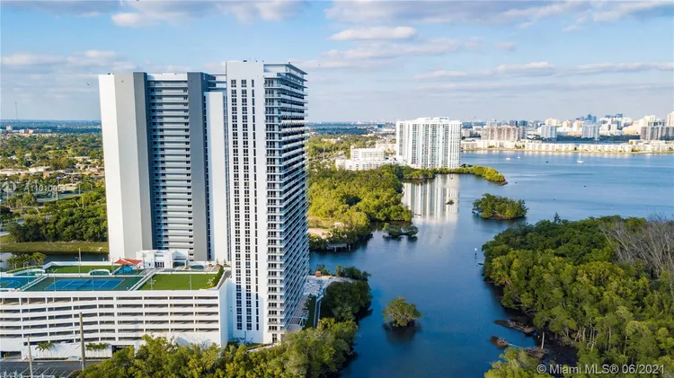 The Harbour #717 image #29