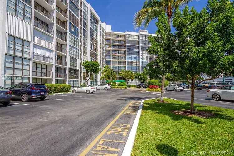 Oceanview Park #321 image #10