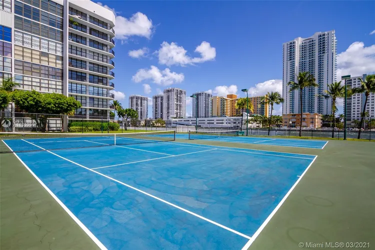 Oceanview Park #321 image #17