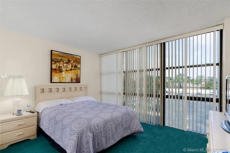 Oceanview Park #321 image #32