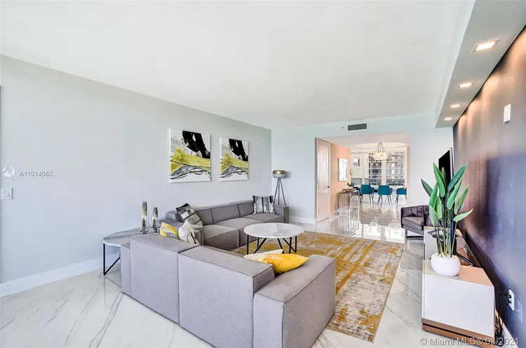 Pinnacle #803 image #10