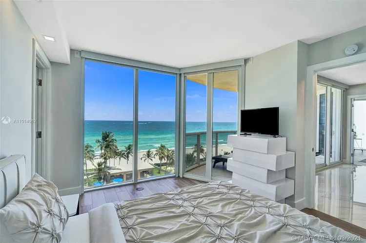 Pinnacle #803 image #24