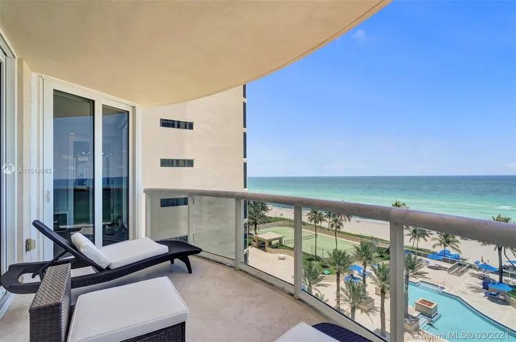 Pinnacle #803 image #31