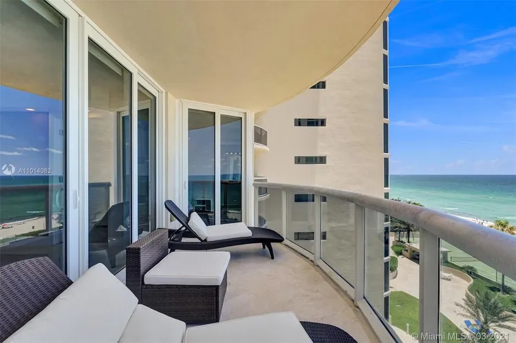 Pinnacle #803 image #32