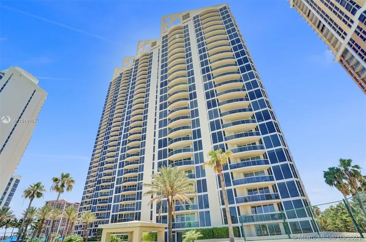 Pinnacle #803 image #43