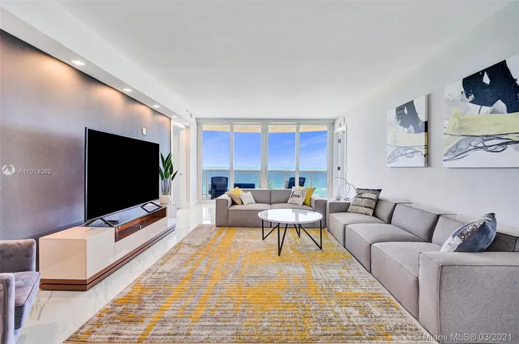 Pinnacle #803 image #8