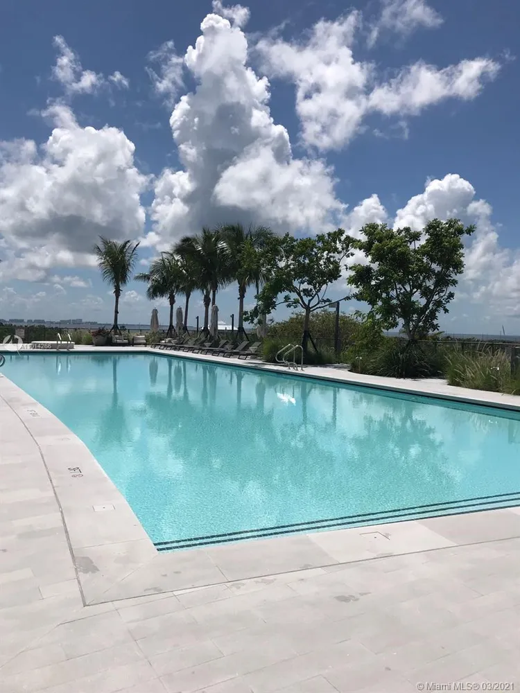 Two Park Grove #14D image #23