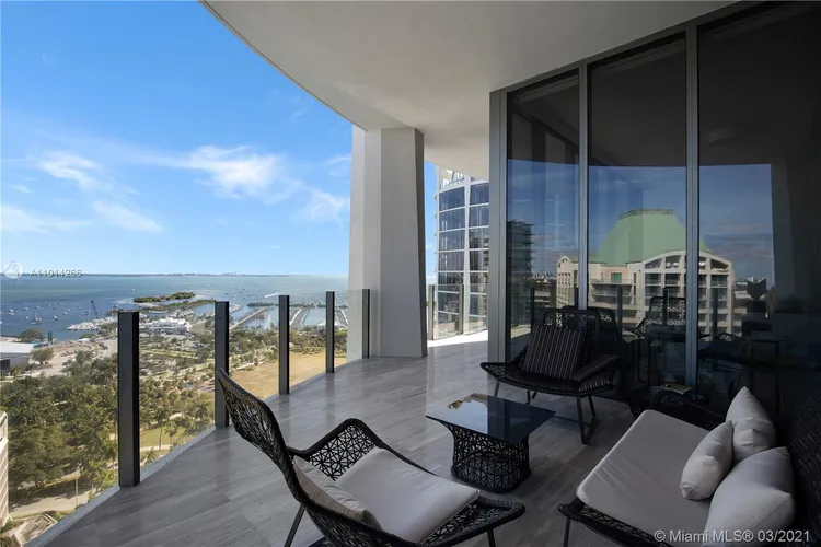 Two Park Grove #14D image #6