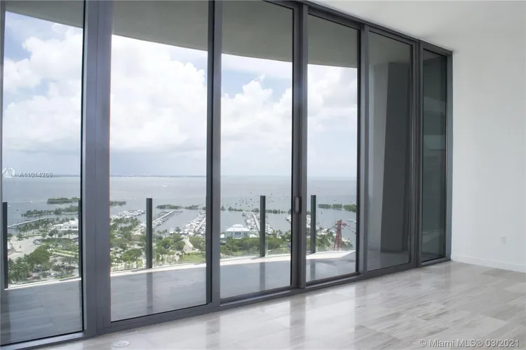 Two Park Grove #14D image #8