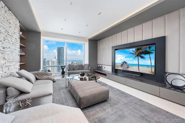 The Four Seasons Residences #59ED image #11