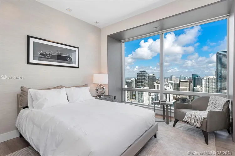 The Four Seasons Residences #59ED image #25
