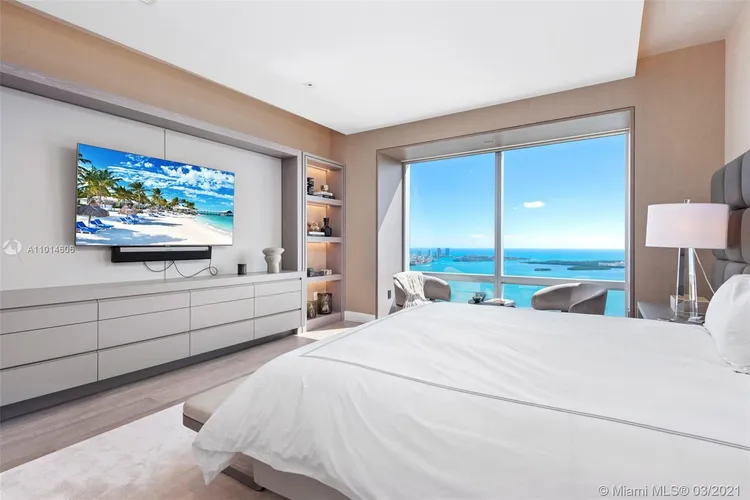The Four Seasons Residences #59ED image #31