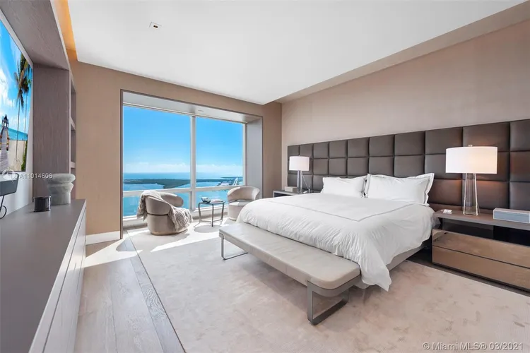 The Four Seasons Residences #59ED image #33