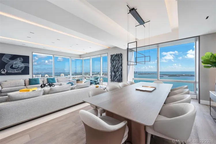 The Four Seasons Residences #59ED image #40