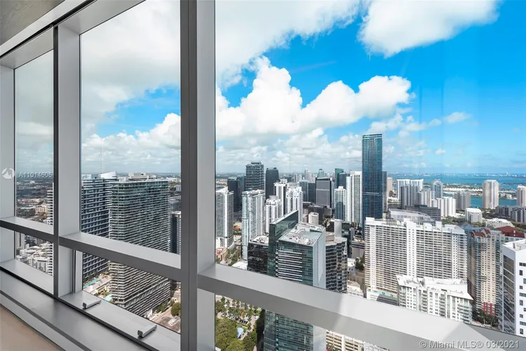 The Four Seasons Residences #59ED image #48