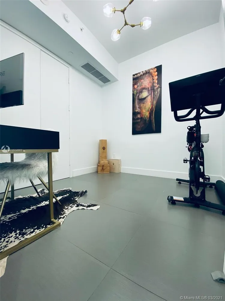 Marquis #1903 image #16