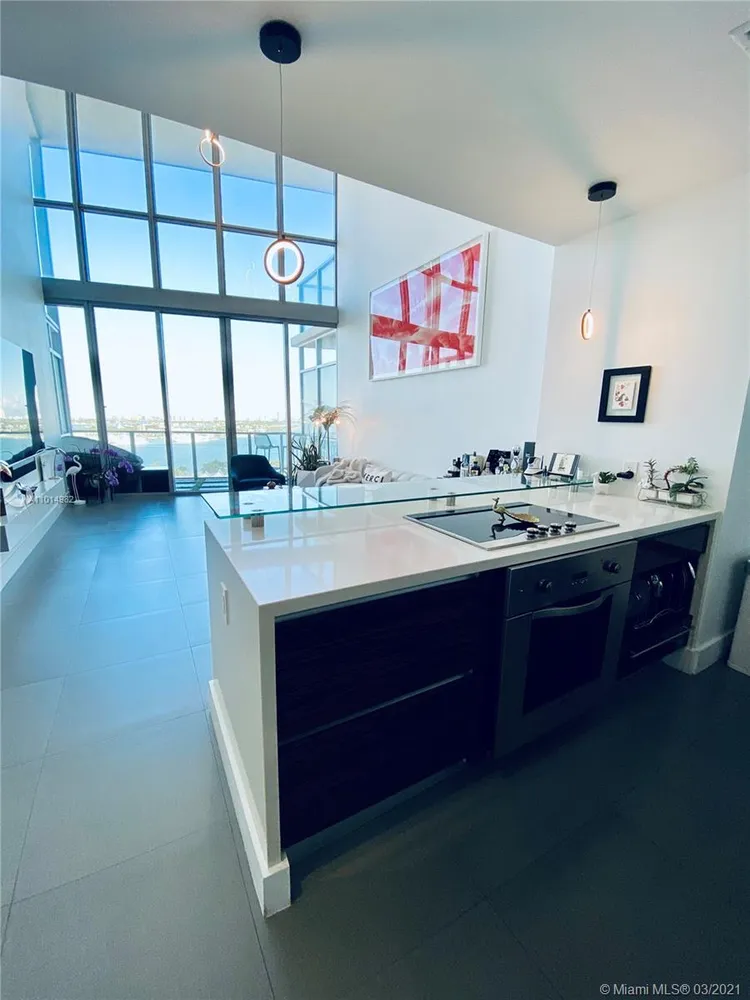 Marquis #1903 image #20