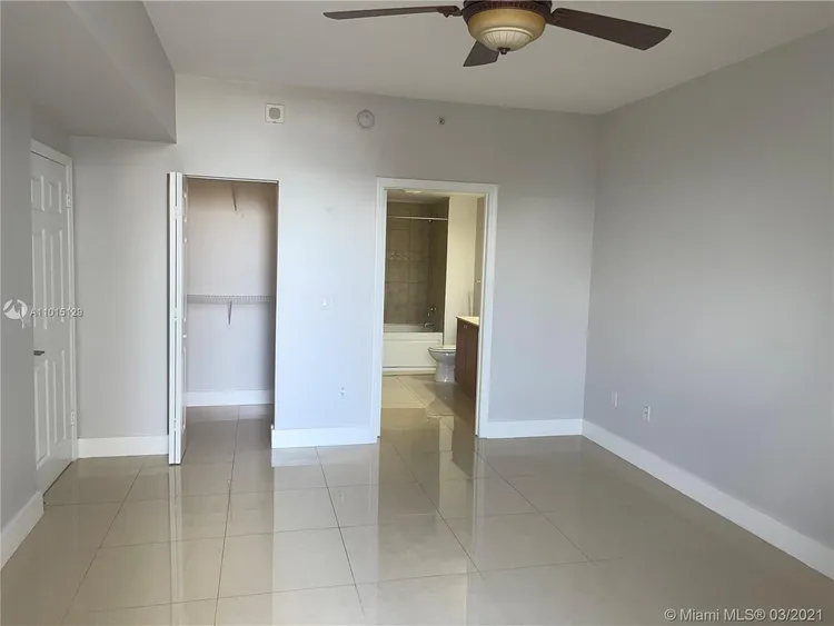 Puerta De Palmas #813 image #16