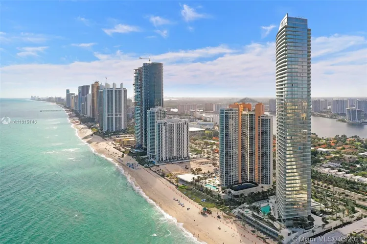 Residences by Armani Casa #1400 image #1