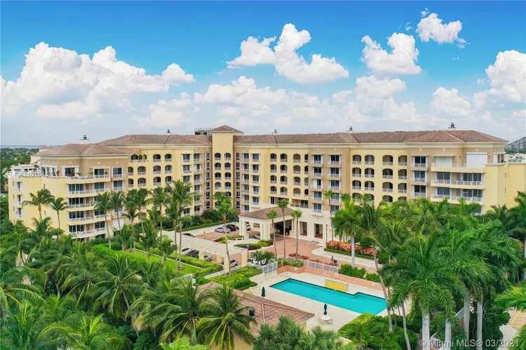 Ocean Club -  Lake Tower #606 image #26