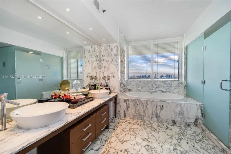 ICON South Beach #2601 image #8