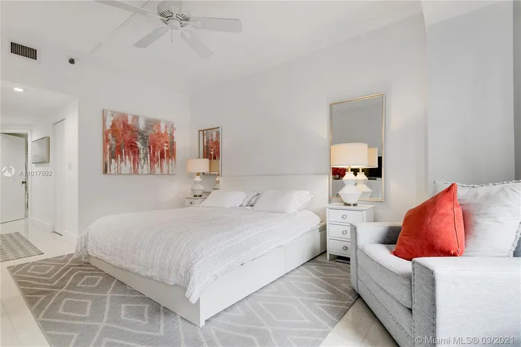 Key Colony I - Tidemark #138 image #12