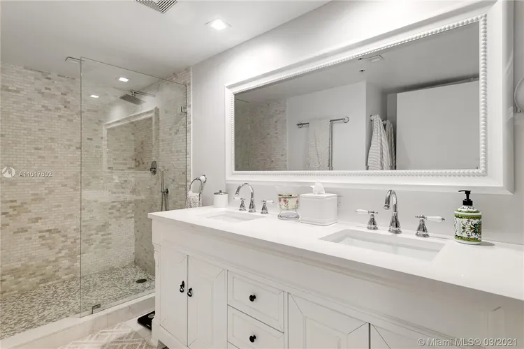 Key Colony I - Tidemark #138 image #14